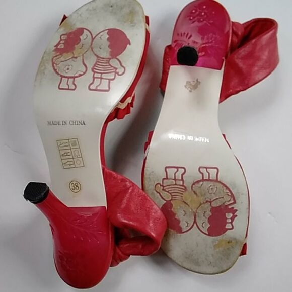 VTG,RED RARE 😸 IRREGULAR CHOICE SHOES HEELS  SIZE 38 USA 7 - Picture 2 of 9